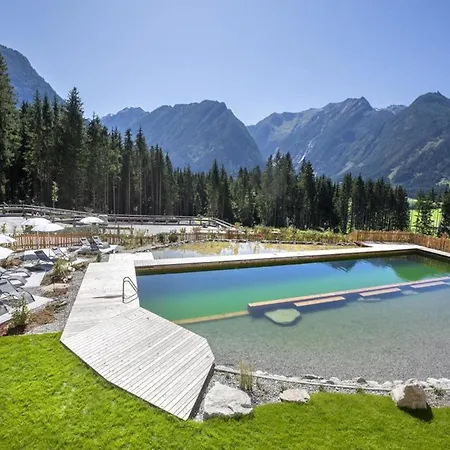 Chalet Alpine Family Near Wildkogel Neukirchen am Großvenediger