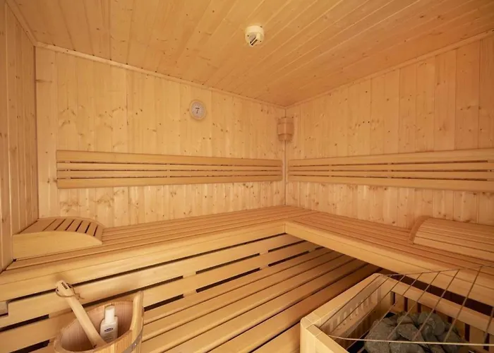 Chalet Alpine Family Near Wildkogel *