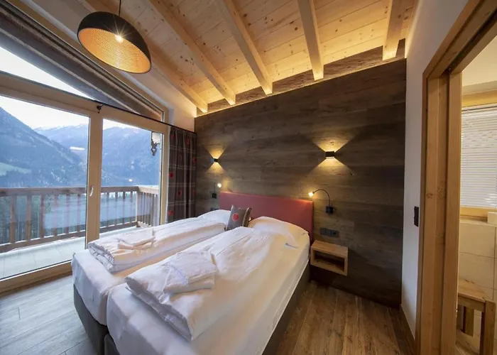 Alpine Family Near Wildkogel * Neukirchen am Großvenediger