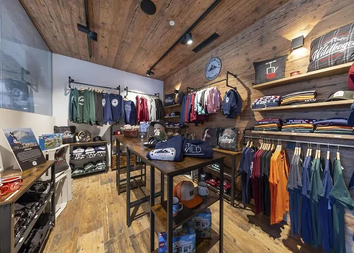 Alpine Family Near Wildkogel * Neukirchen am Großvenediger